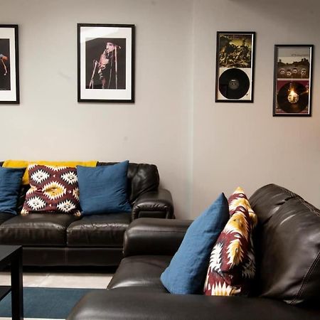 Modern City Centre Rooms Dublin Exterior photo